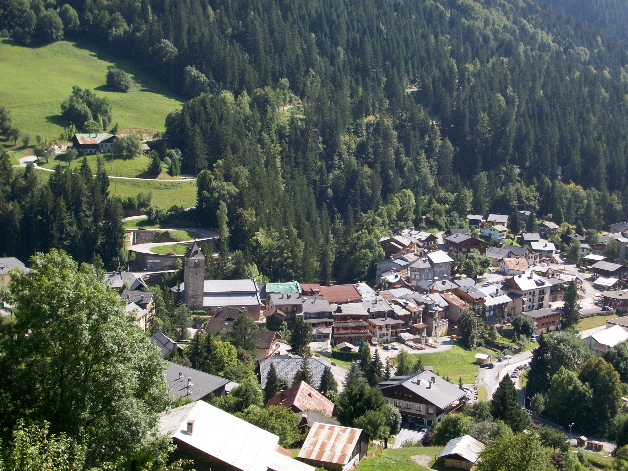 Le village de Flumet, dans le val d’Arly